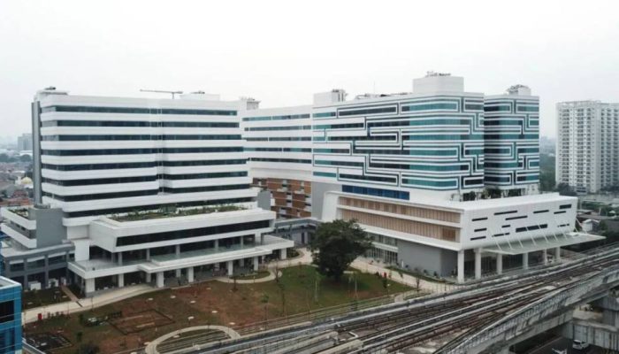 Bertaraf Internasional Presiden Prabowo Resmikan RS PON Jakarta: Tonggak Kemajuan Layanan Kesehatan Nasional.