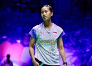 Putri KW Kalah di Semifinal Kejuaraan Dunia BWF 2025 atas Akane Yamaguchi