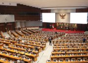 Tunjangan Rumah Naik Rp50 Juta Picu Kritik: DPR RI Disorot!
