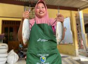 Pertamina AFT Juanda Dukung Launching UKM KUCARI, Dorong Kemandirian Ekonomi Desa Kalanganyar