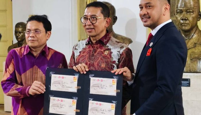 Rayakan Kemerdekaan, Kemenbud Rilis Prangko Spesial Bergambar Pendiri Bangsa