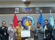 PLN UID Jatim Peringati Hari Pelanggan Nasional 2025, Komitmen Perkuat Layanan dan Dorong Energi Berkelanjutan