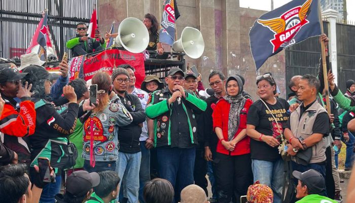 Pengemudi Ojol Bertemu DPR, Tuntutan Diakomodir dalam RUU Transportasi Online