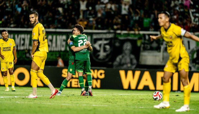 Gol Tunggal Bruno Moreira Bawa Persebaya Raih Kemenangan di Kandang