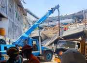 SAR Gabungan Kerahkan Alat Berat Evakuasi Reruntuhan Ponpes Al-Khoziny Sidoarjo