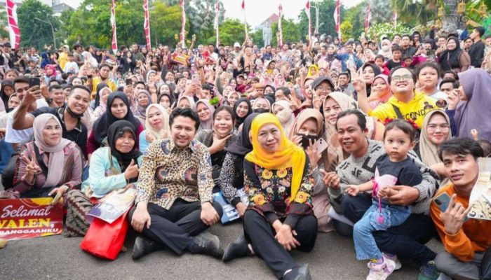 Antusias Warga Jatim Sambut Valen D’Academy di Grahadi