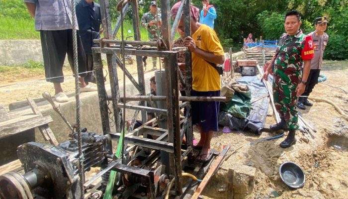 Menunggu Hasil Uji ESDM, Sumur Warga di Bangkalan Ditutup Sementara Demi Keamanan