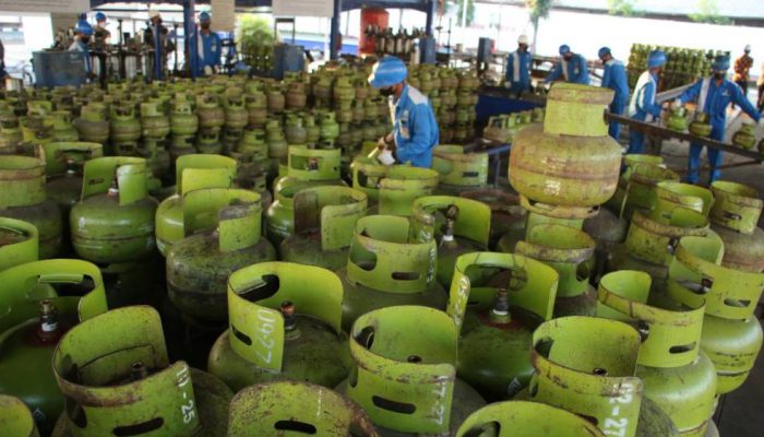 Hadapi Long Weekend Isra Miraj, Pertamina Tambah Pasokan LPG 3 Kg di Jawa Timur