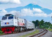 Kereta Api Jadi Favorit Mudik, Okupansi Angkutan Lebaran Melebihi 100 Persen