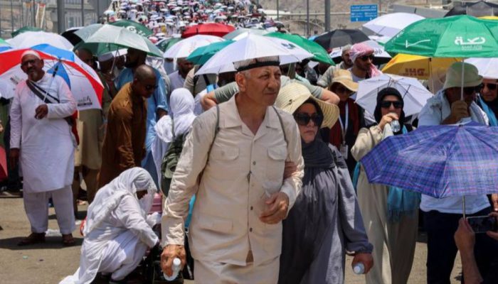 Cuaca Haji Diperkirakan Semakin Panas, Jemaah Diminta Waspada