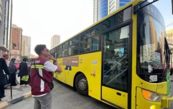 PPIH Perkuat Layanan Transportasi Jamaah dengan Petugas Halte 24 Jam