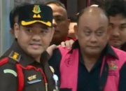 Tersandung Kasus MBG, Dadan Hindayana dan Dua Mantan Wakil Kepala BGN Ditahan Kejagung