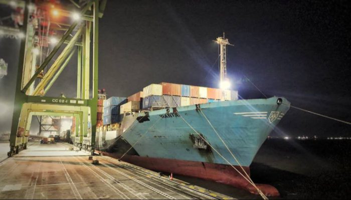 Perkuat Konektivitas ke Tiongkok Selatan, Terminal Teluk Lamong Sambut Kapal Perdana MV WANTAI