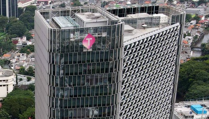 Menginjak Usia 31 Tahun, Telkomsel Tegaskan Komitmen “Melayani Sepenuh Hati” Lewat Inovasi AI dan Pemerataan Konektivitas
