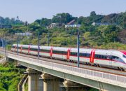 KAI Services Resmi Kelola Dining Car Whoosh, Hadirkan Pengalaman Kuliner Lebih Nyaman