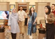 Ajak Keluarga Berlibur, Raline Shah Jelajahi Pesona Alam dan Budaya Banyuwangi