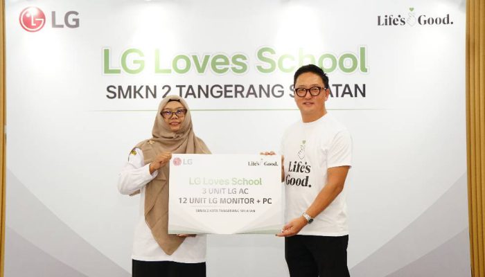 LG Loves School Dukung Pembelajaran Berbasis Teknologi di SMKN 2 Tangerang Selatan