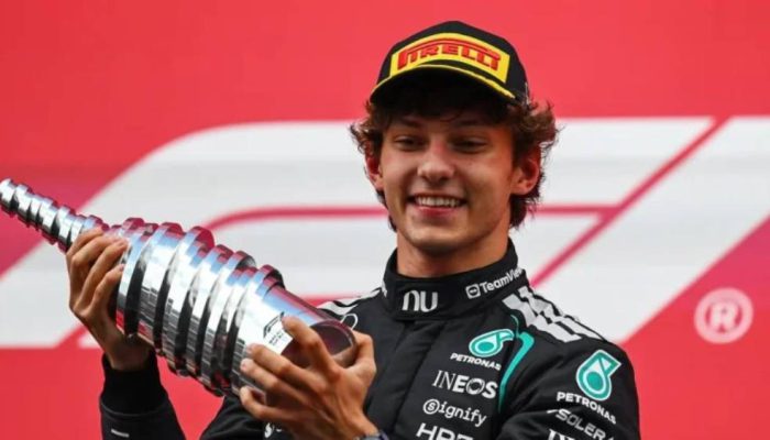 Kimi Antonelli Rebut Kemenangan di Formula 1 GP Belgia 2026, Russell Gagal Finis