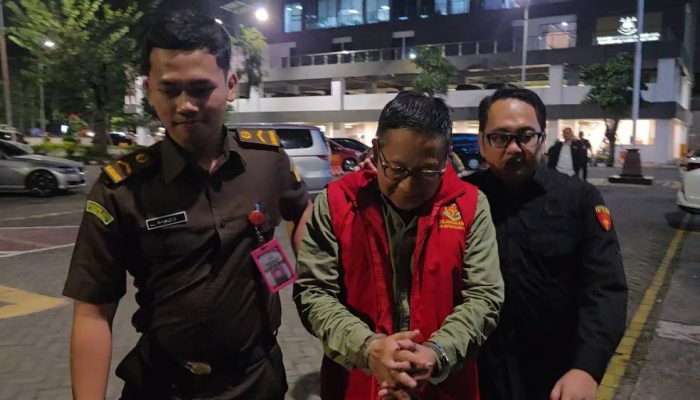 Kejati Jatim Tahan Dirut KBS, Diduga Korupsi Dana Operasional Rp10,2 Miliar