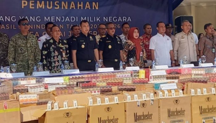 7,4 Juta Rokok Ilegal Dimusnahkan Bea Cukai Jember, Nilainya Capai Rp10,57 Miliar