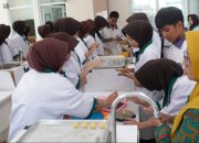 Dorong Kualitas Vokasi dan Wirausaha Muda, Bogasari Jalin Kerja Sama Strategis dengan SMKN 2 Pandeglang