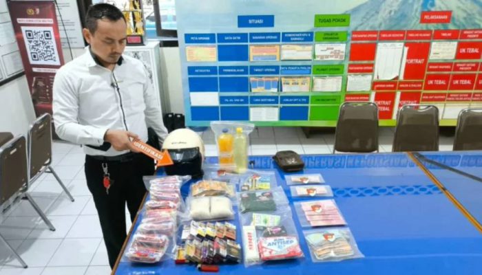 Polres Malang Amankan Dua Perempuan Diduga Belanjakan Uang Palsu di Dampit
