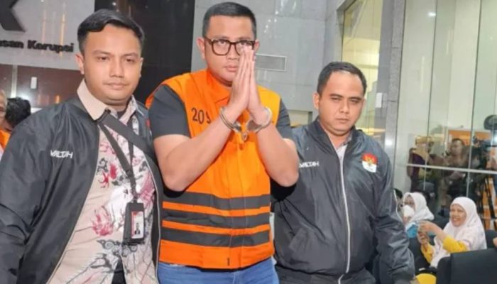 Bupati Klaten Nonaktif Terseret Kasus Suap Audit BPK, KPK Sita Uang dan Perhiasan